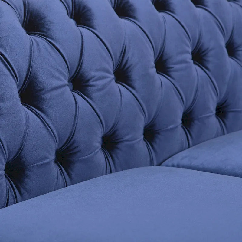 Canapé 3 places bas à dossier capitonné Chesterfield bleu avec bordure cloutée et accoudoirs volutes