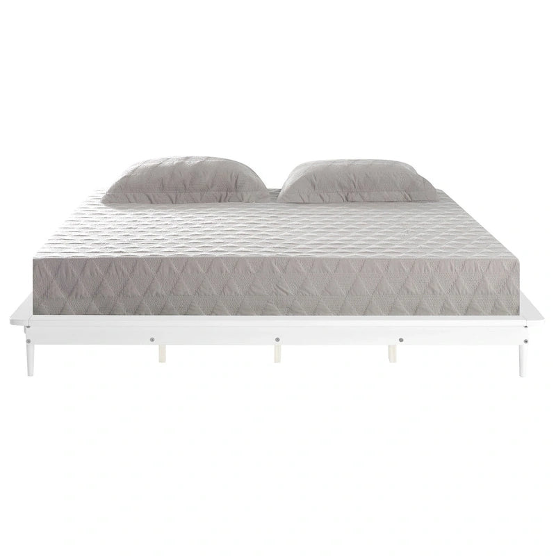 Lit plateforme King en pin massif avec pieds effilés, couleur caramel, noyer, blanc, chêne clair – 1 personne