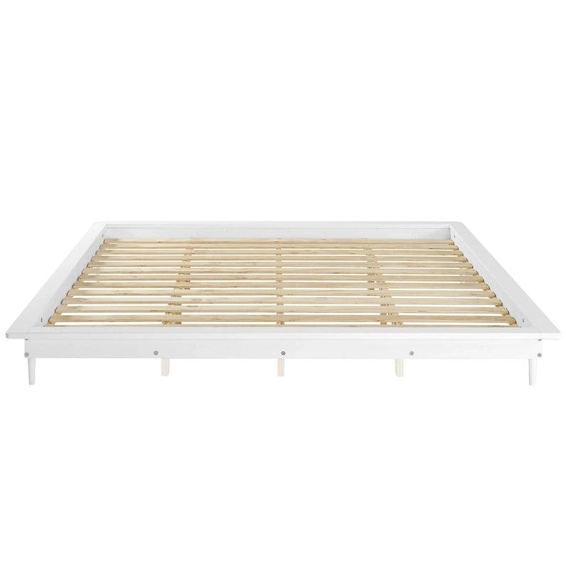 Lit plateforme King en pin massif avec pieds effilés, couleur caramel, noyer, blanc, chêne clair – 1 personne