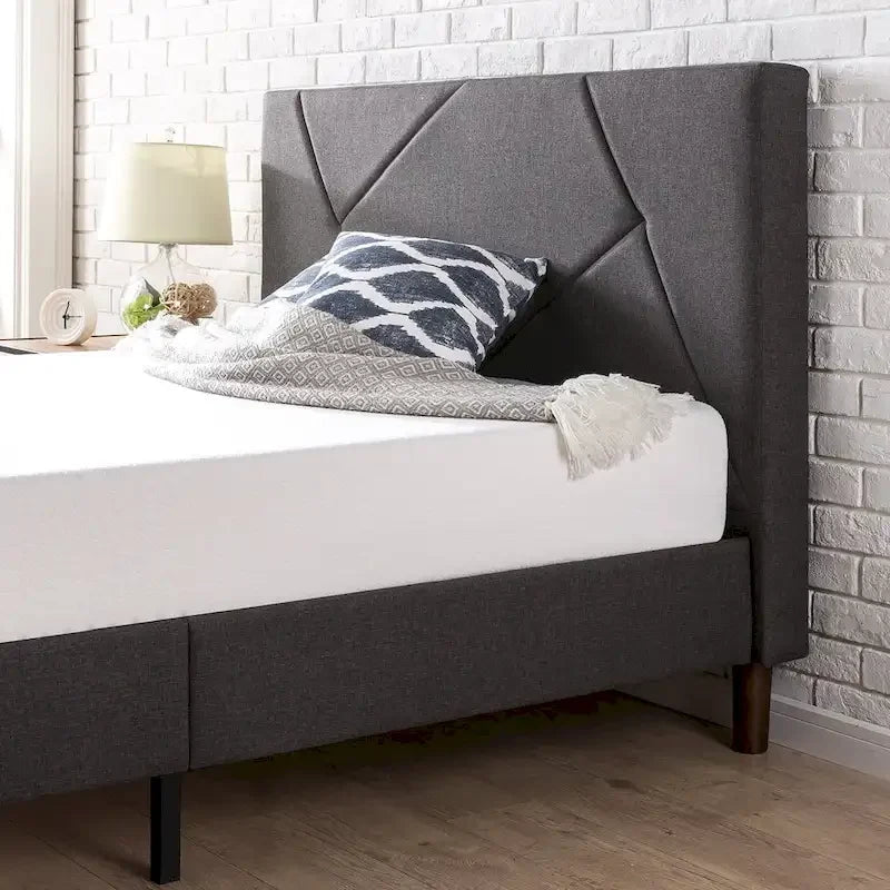 Lit plateforme rembourré géométrique gris avec tête de lit en mousse – Grand lit / Très grand lit / Très grand lit Californien