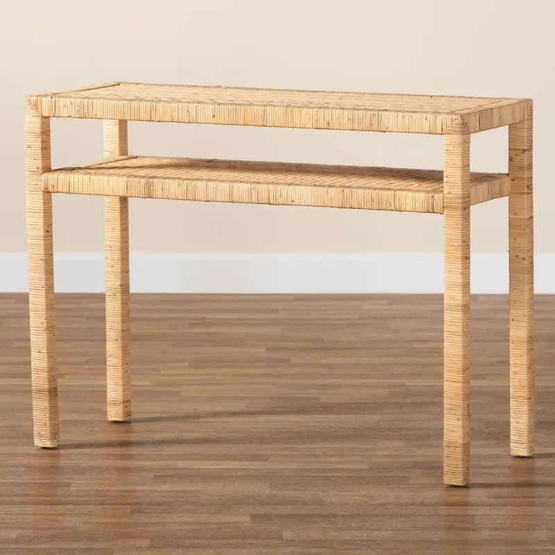 Console en rotin bohème et bois d'acacia couleur miel clair avec étagère ouverte