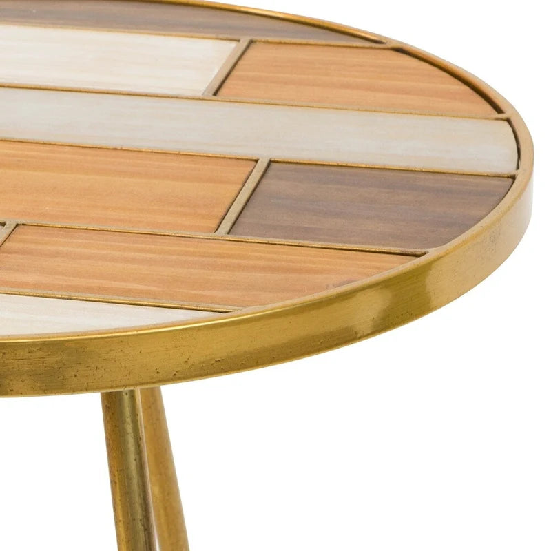 Table d'appoint ronde décorative en or, bois et métal, avec plateau en bois incrusté de teintes multiples